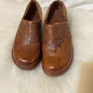 Ariat Leather Clogs, Tan size 8.5